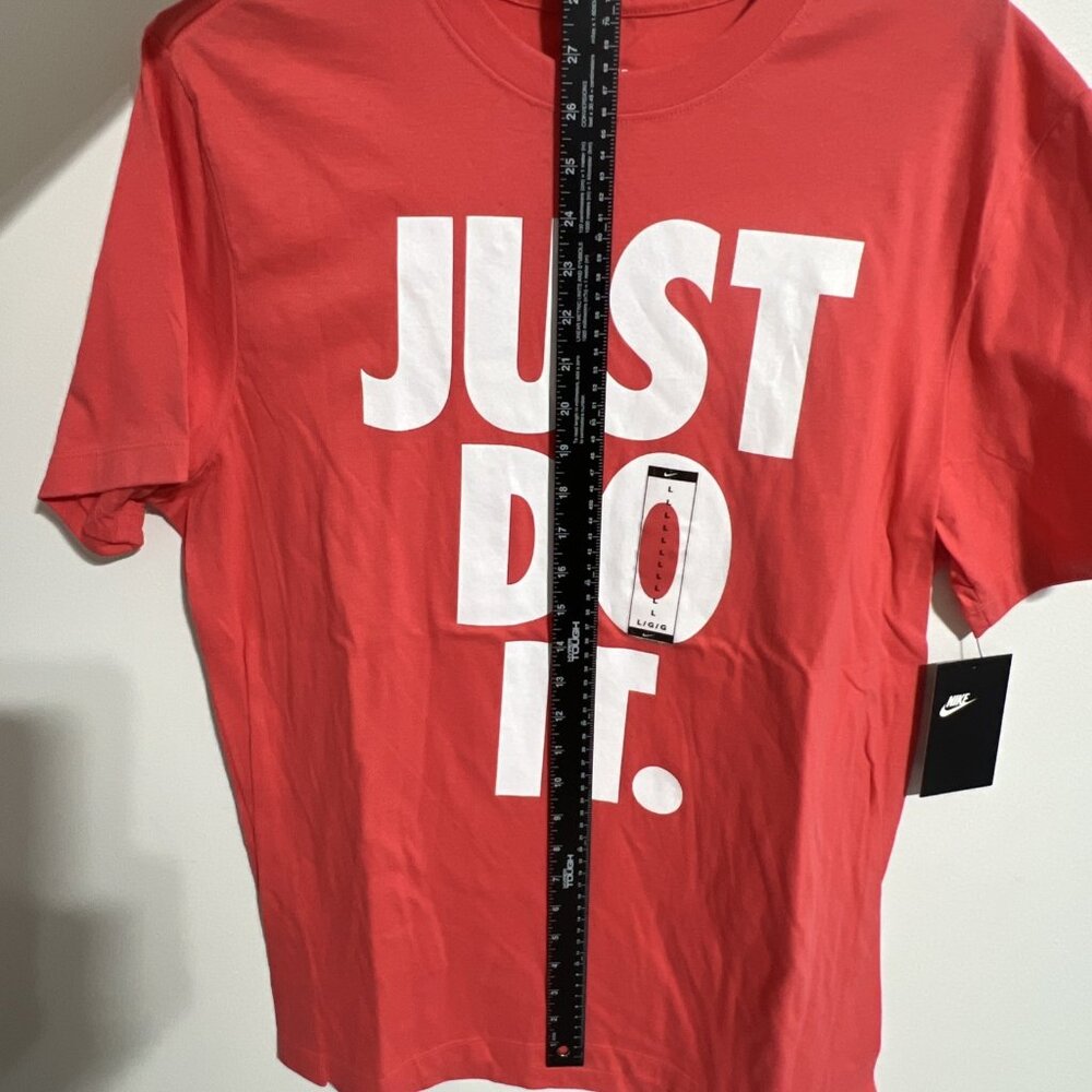 Nike Tee Sportswear Just Do It. Logo Coral Men’s Large - Picture 6 of 9